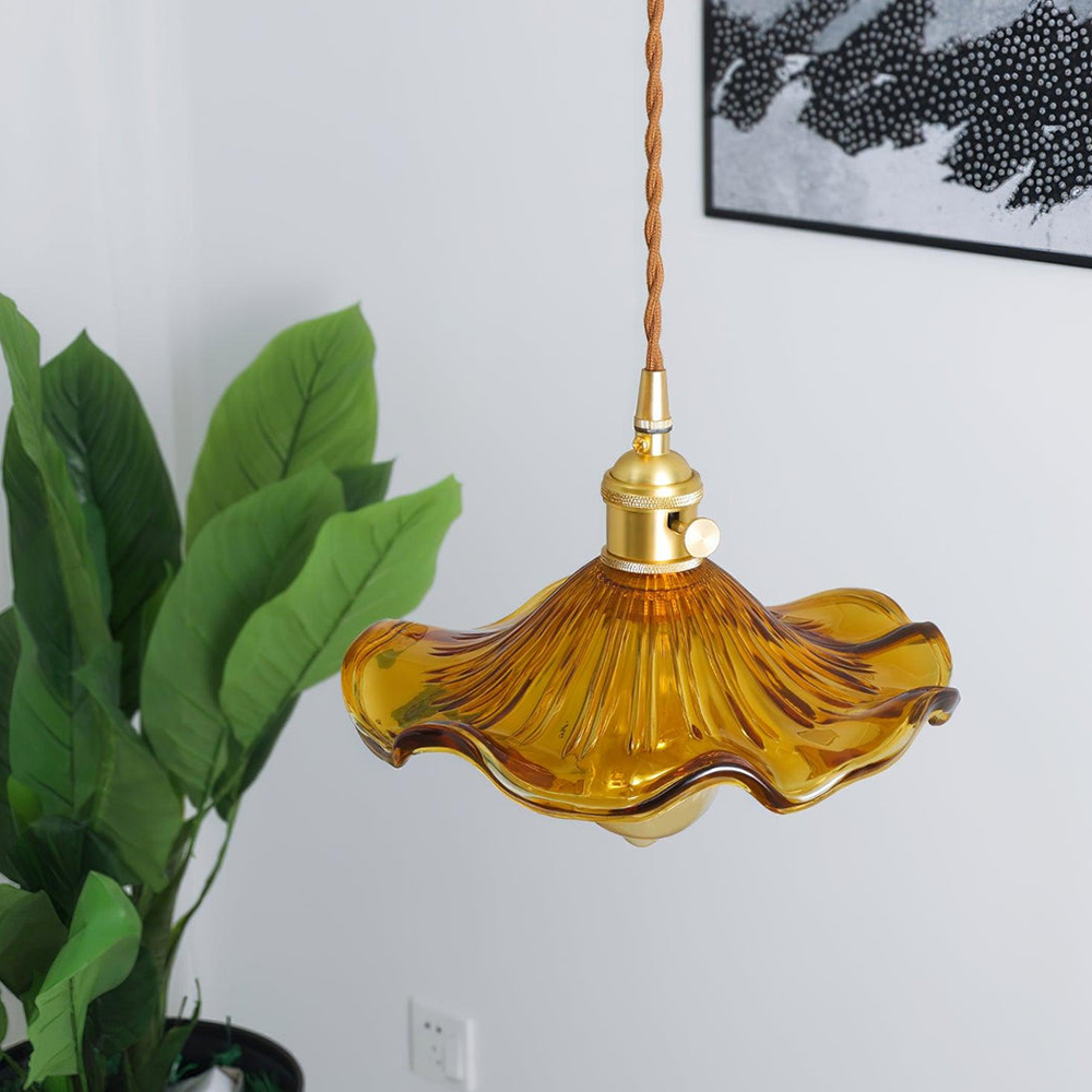 Elegance Glass Pendant Light