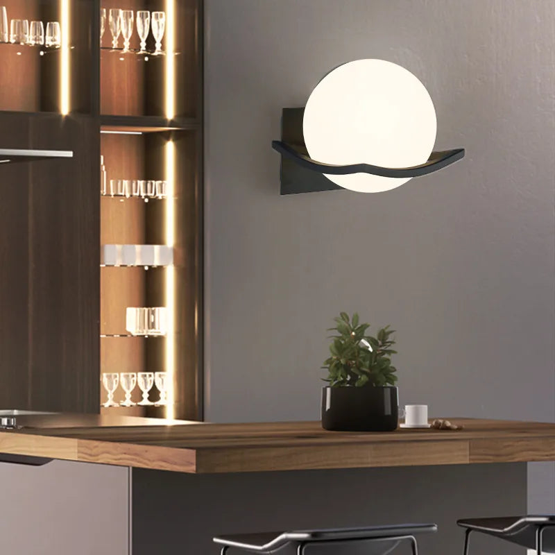 Makar Glass Wall Light