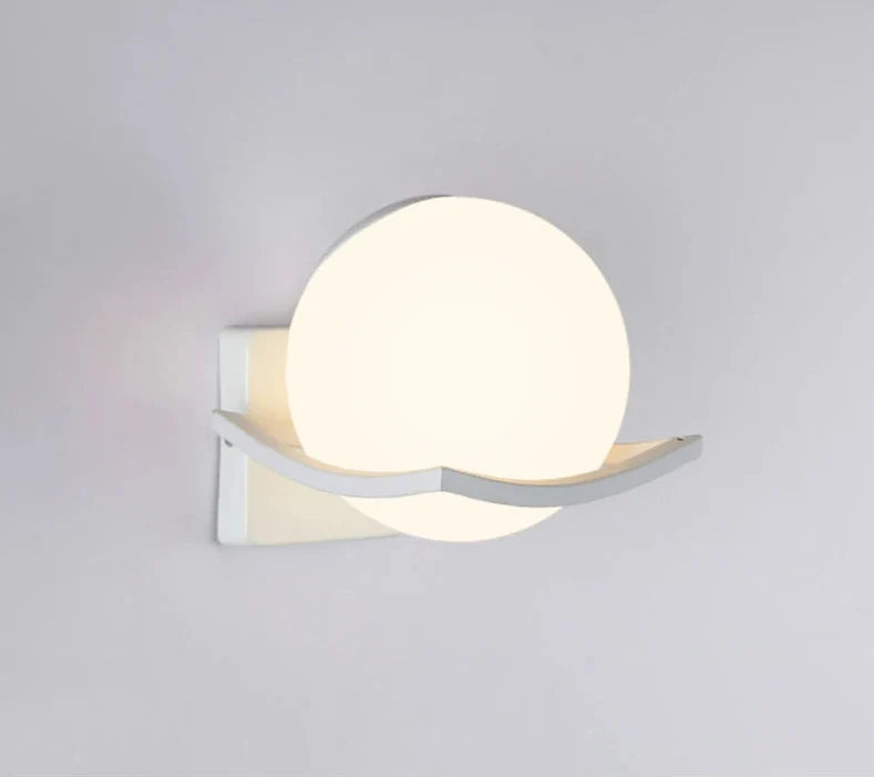 Makar Glass Wall Light