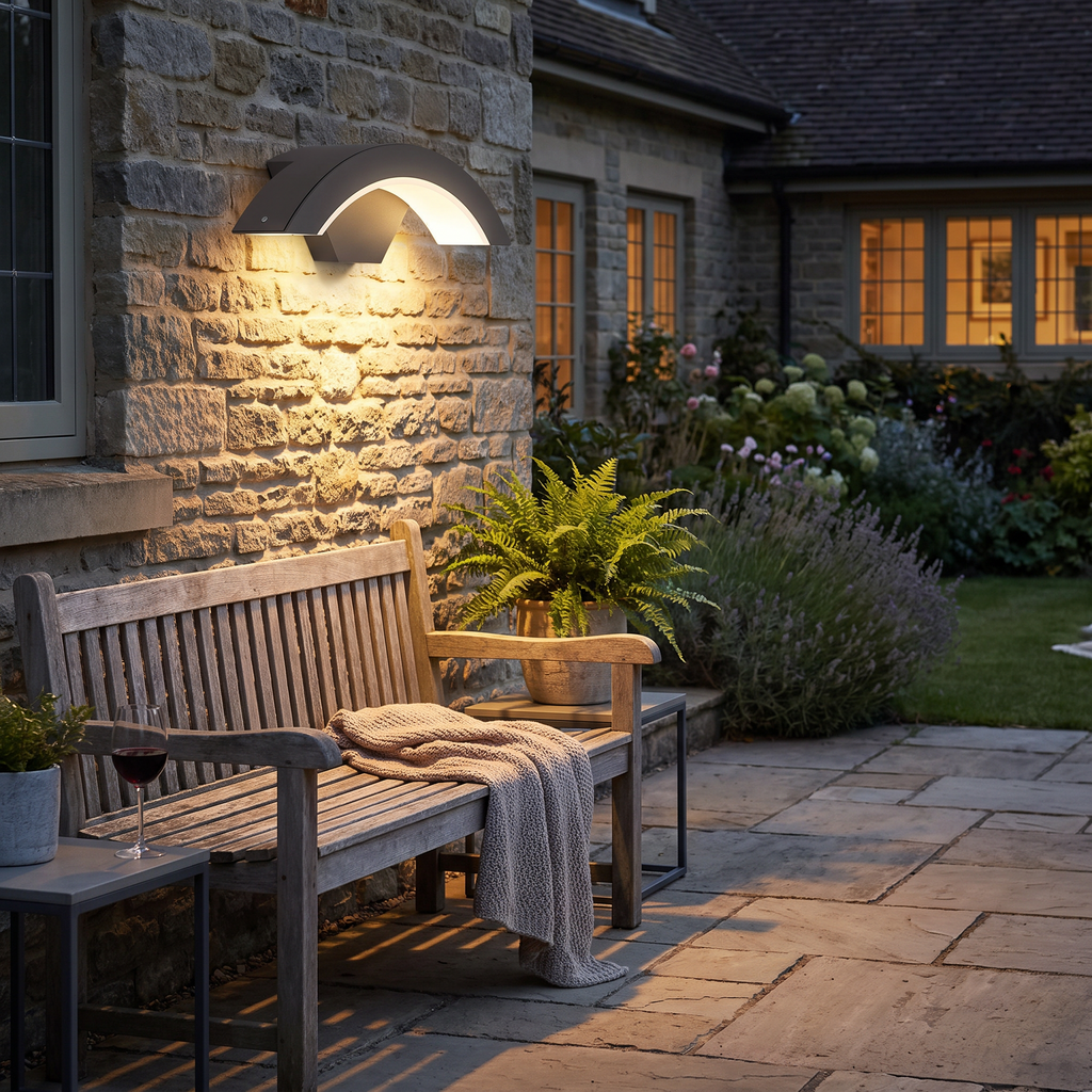 Modern Outdoor Wall Light